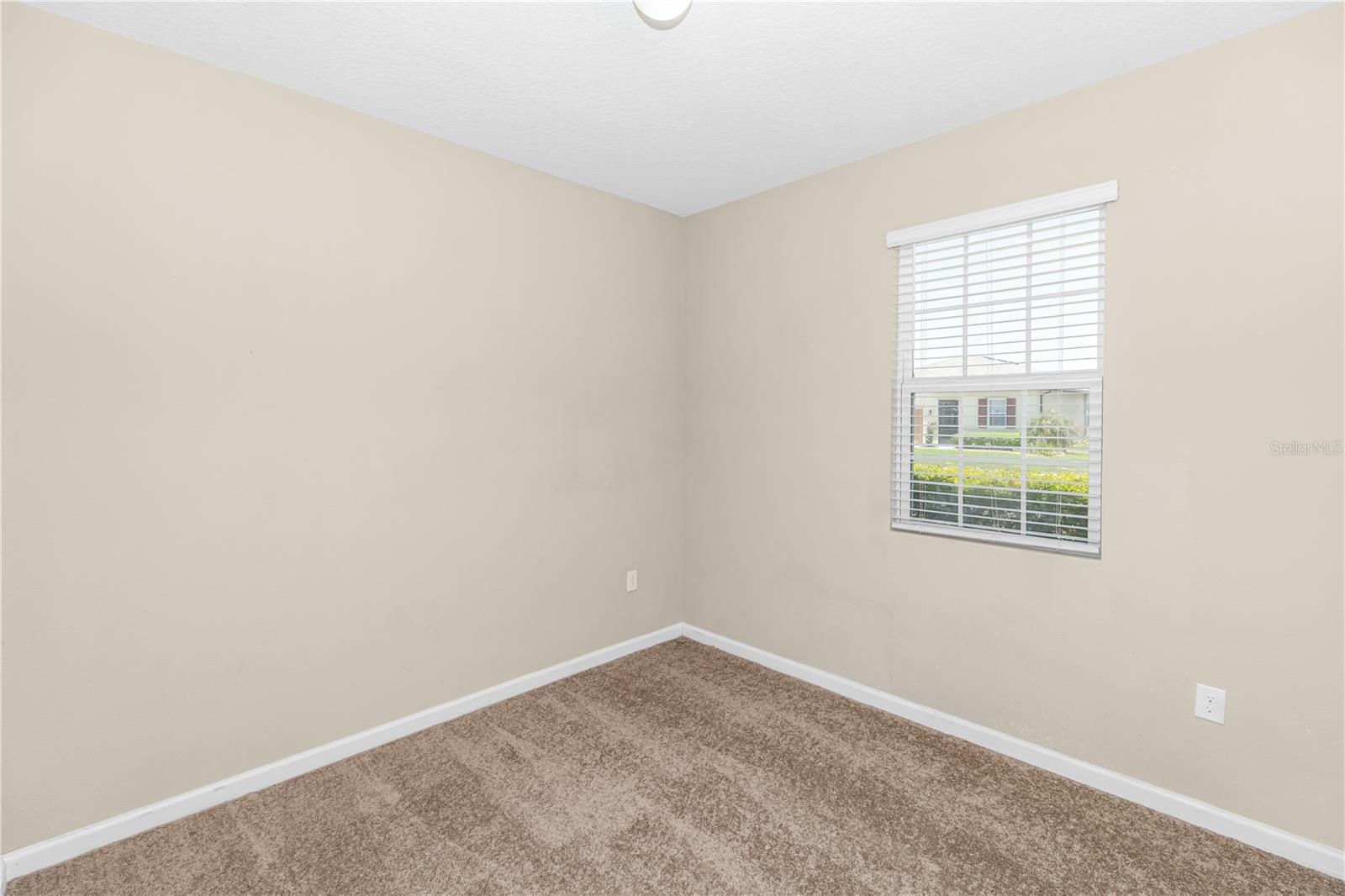 Image 19 of 32 For 5608 Westerly Breeze Place