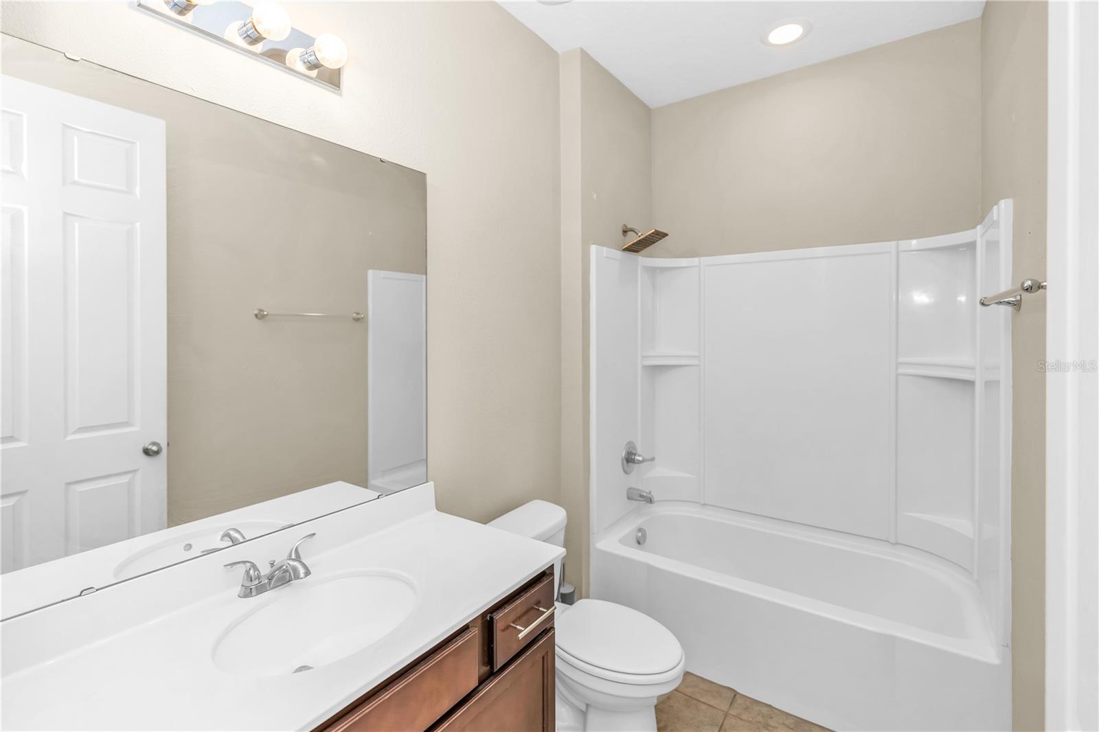 Image 21 of 32 For 5608 Westerly Breeze Place