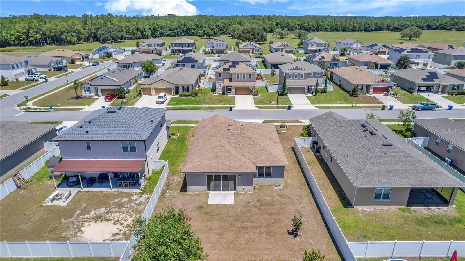 Image 27 of 32 For 5608 Westerly Breeze Place
