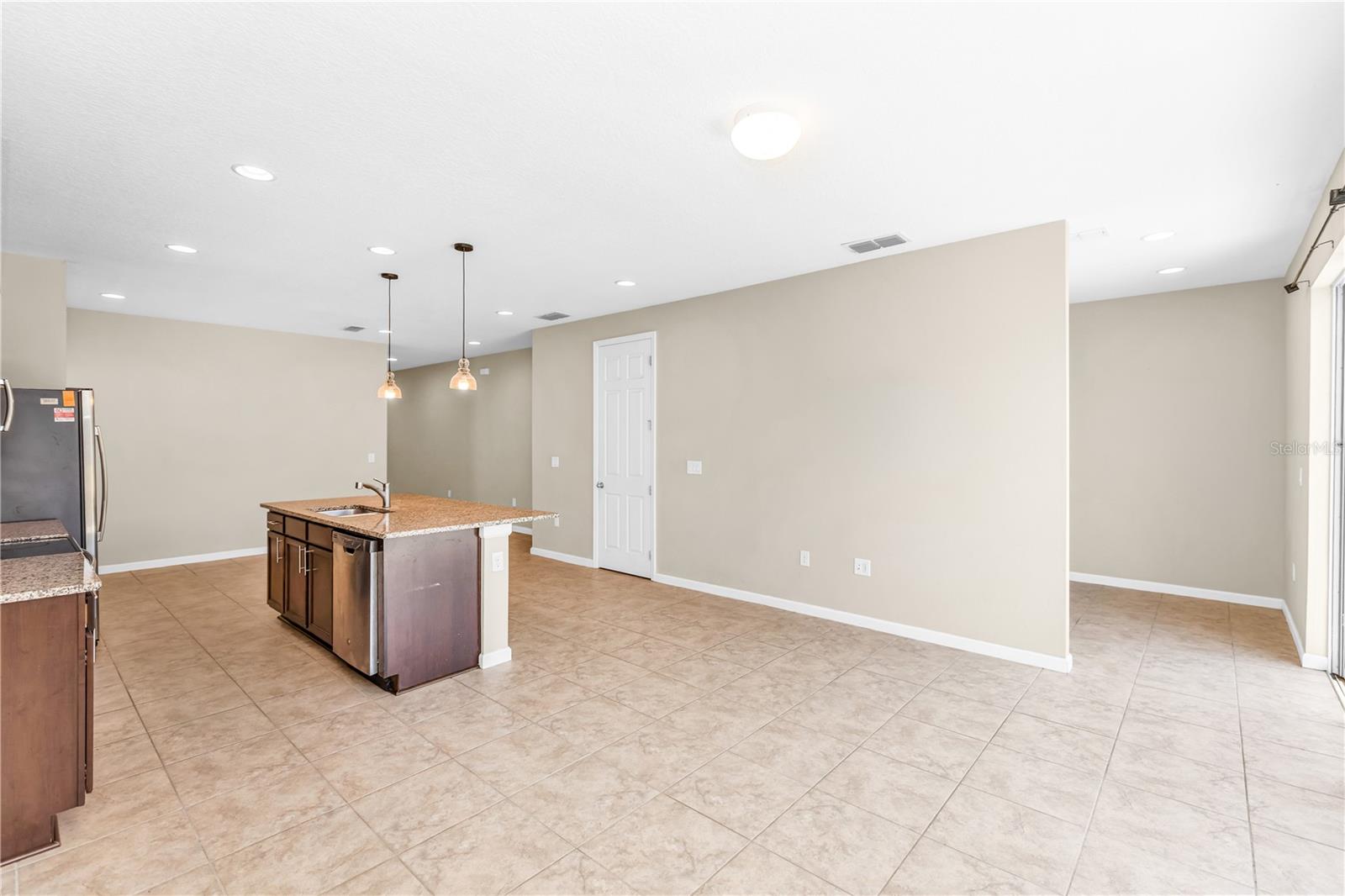 Image 9 of 32 For 5608 Westerly Breeze Place