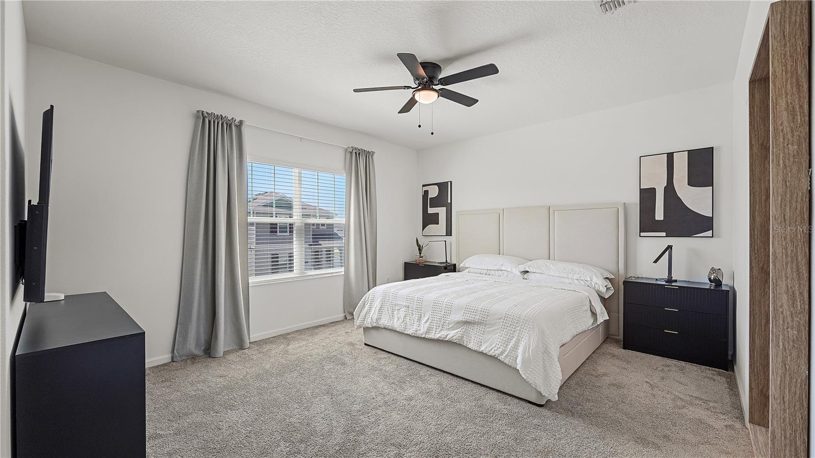 Image 18 of 28 For 6405 Sprucepine Lane