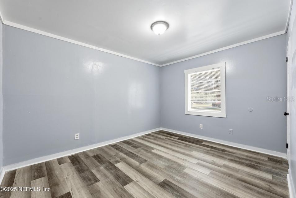 Image 15 of 29 For 3428 Glen Street
