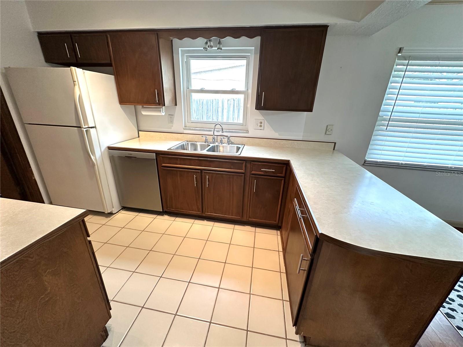 Image 12 of 37 For 6721 Precourt Drive