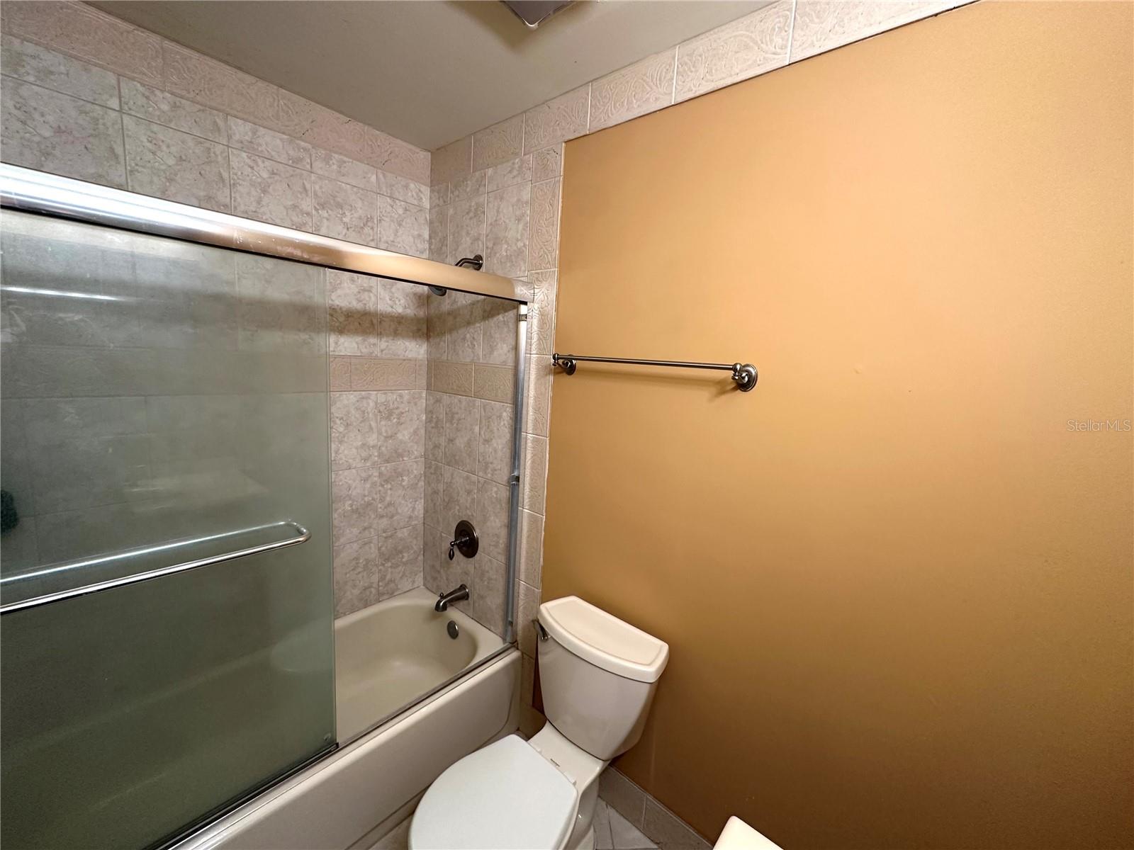 Image 16 of 37 For 6721 Precourt Drive