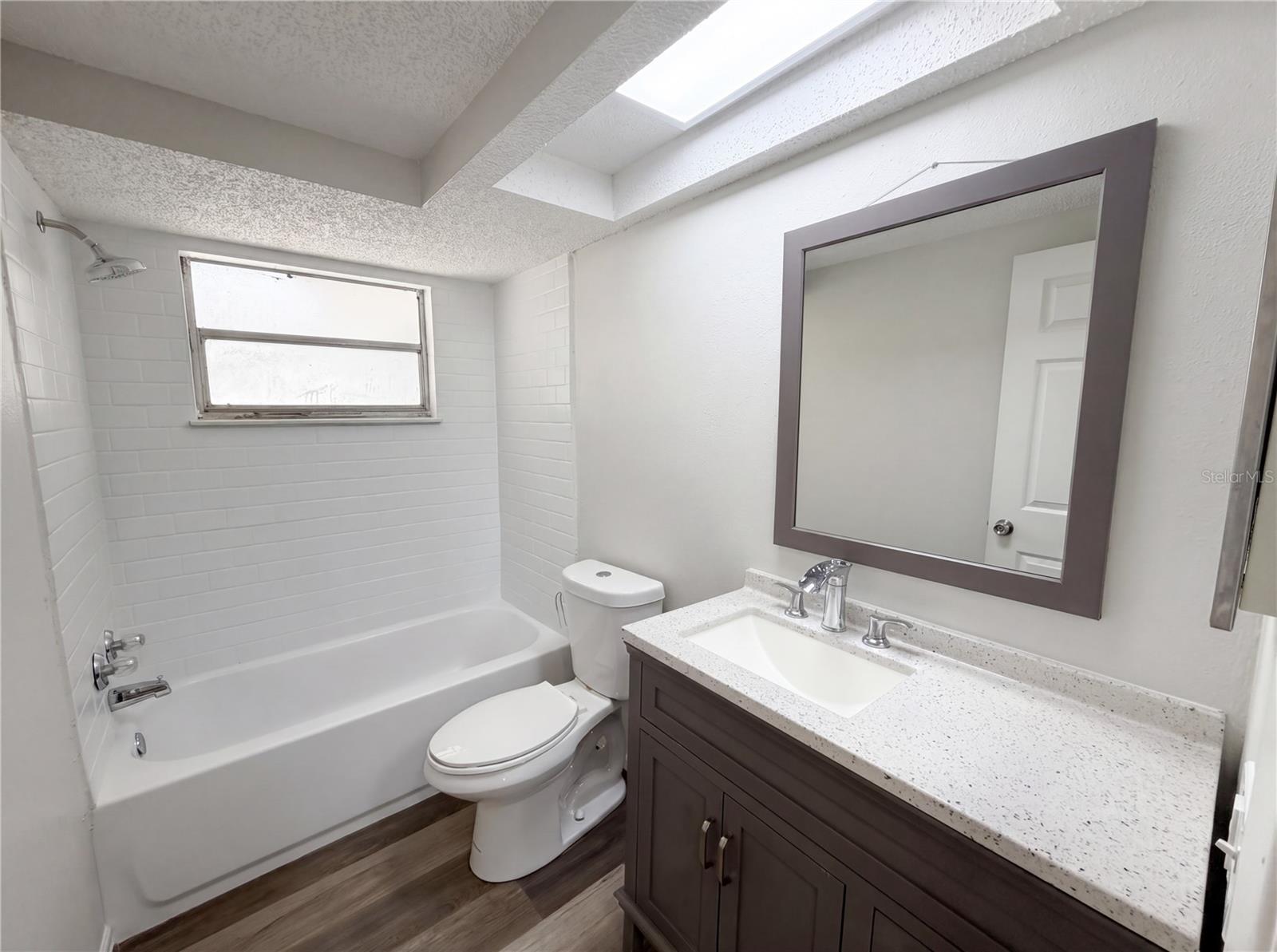 Listing photo id 24 for 7901 Bell Drive