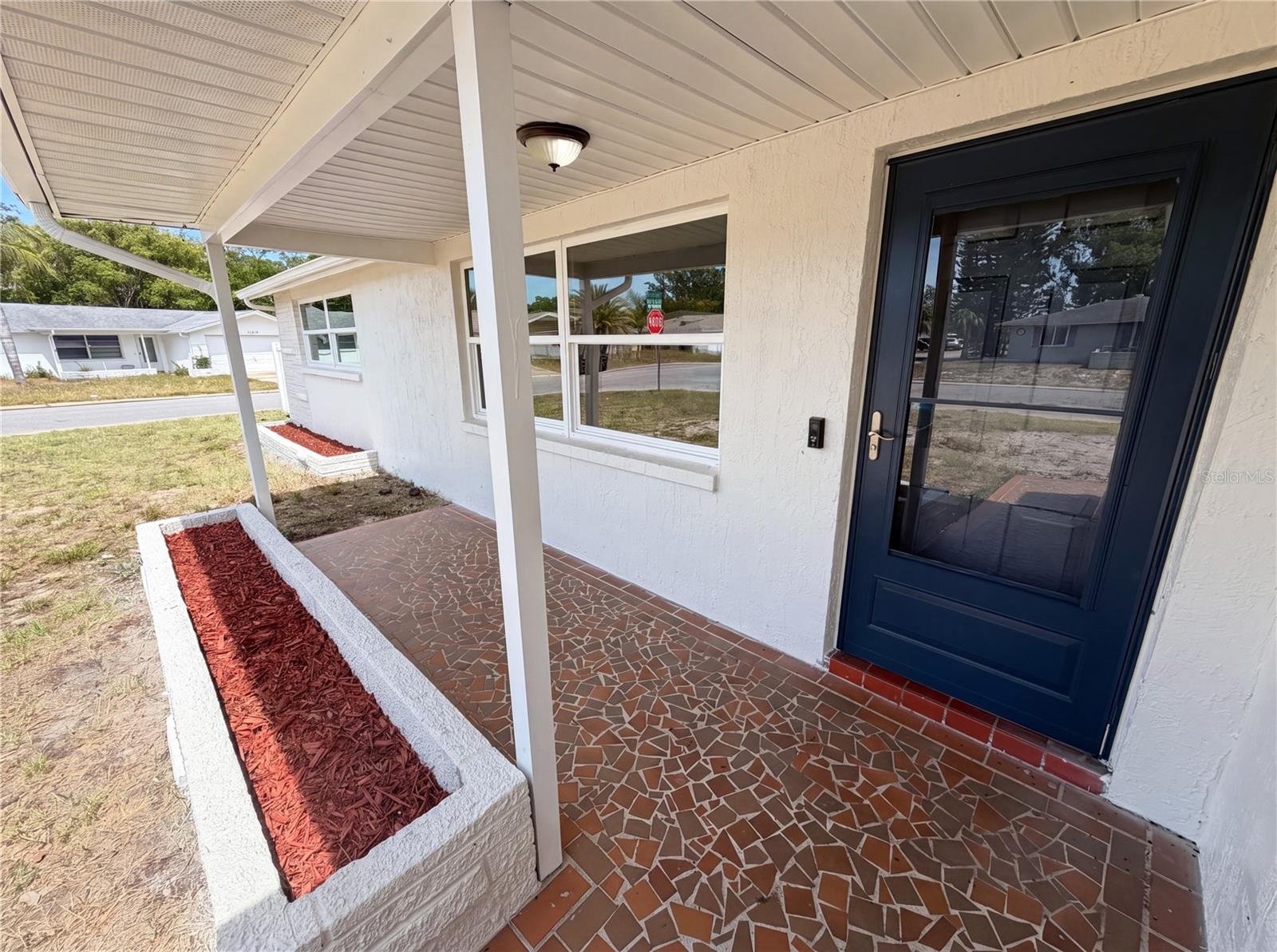 Listing photo id 28 for 7901 Bell Drive