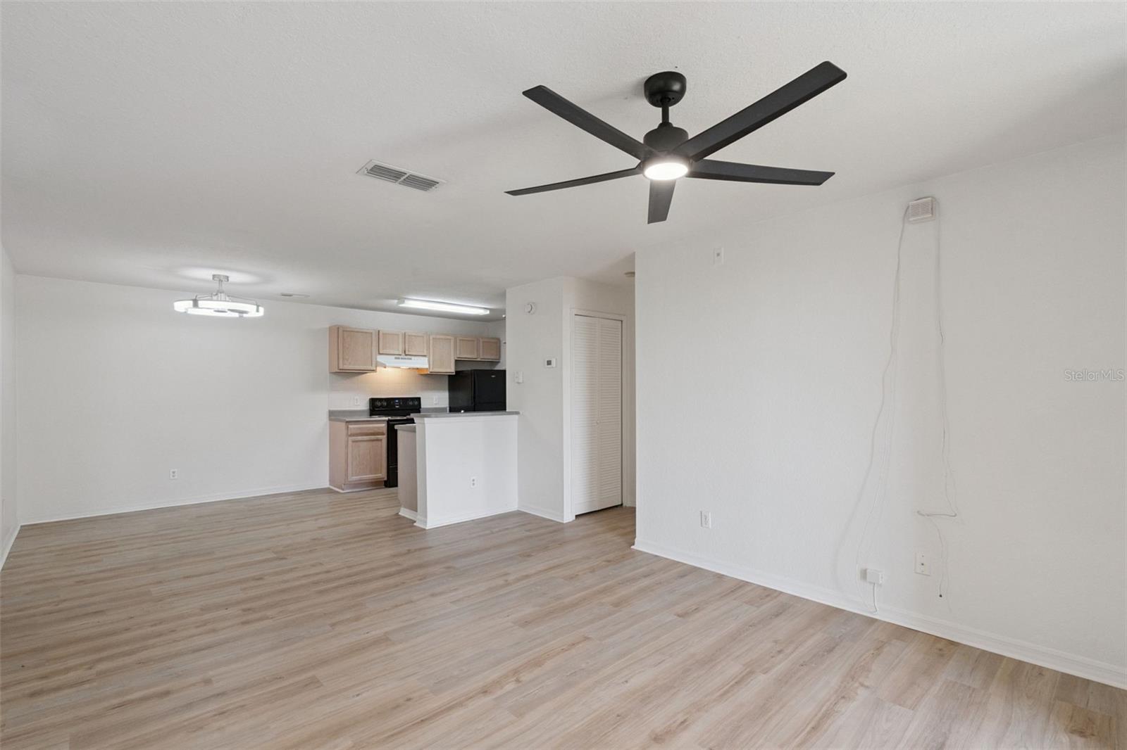 Image 3 of 16 For 8813 Latrec Avenue 206