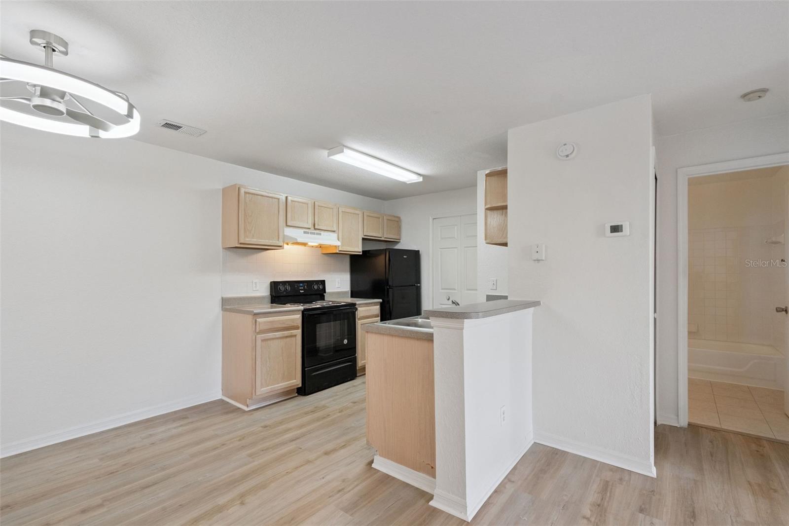 Image 5 of 16 For 8813 Latrec Avenue 206