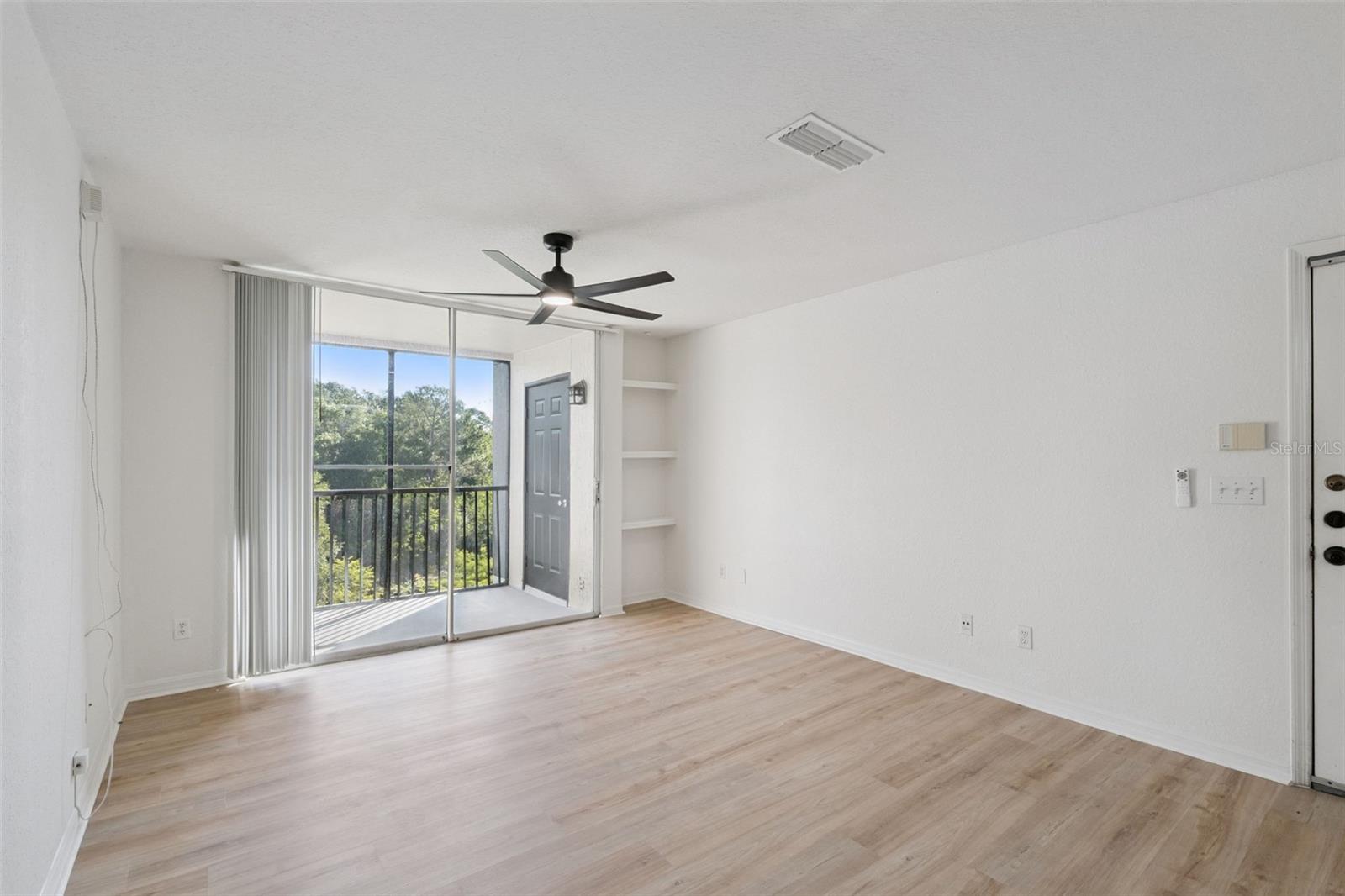Image 8 of 16 For 8813 Latrec Avenue 206