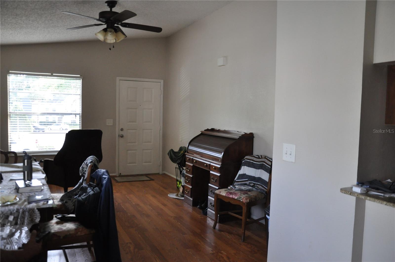 Image 13 of 14 For 507 Northlake Drive 507