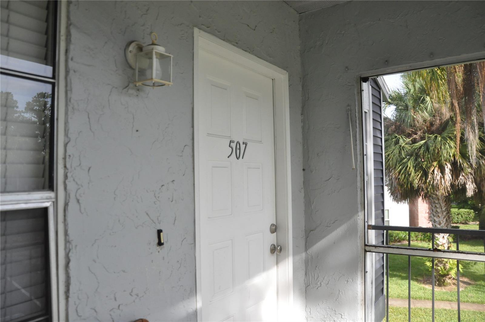 Image 3 of 14 For 507 Northlake Drive 507