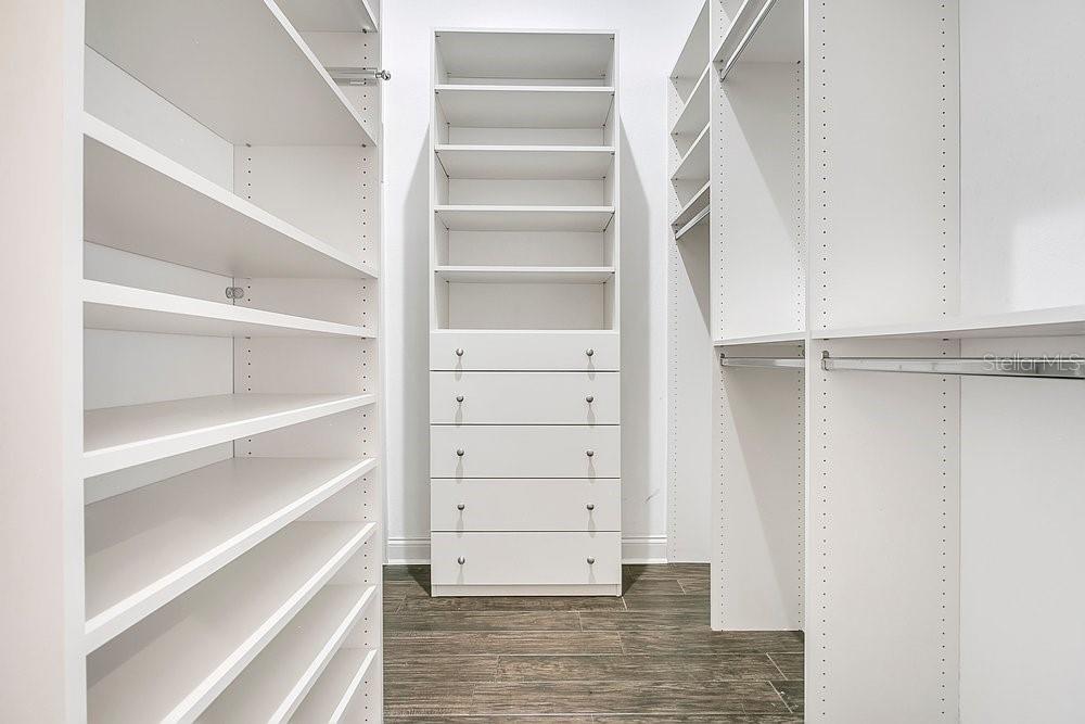 Image 22 of 56 For 283 Lakay Place