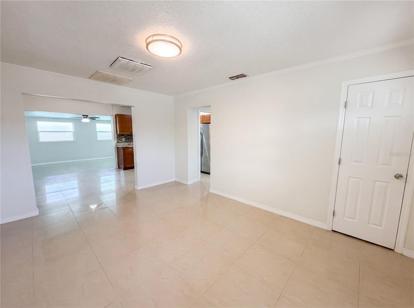 Image 17 of 24 For 15525 Bedford Circle E