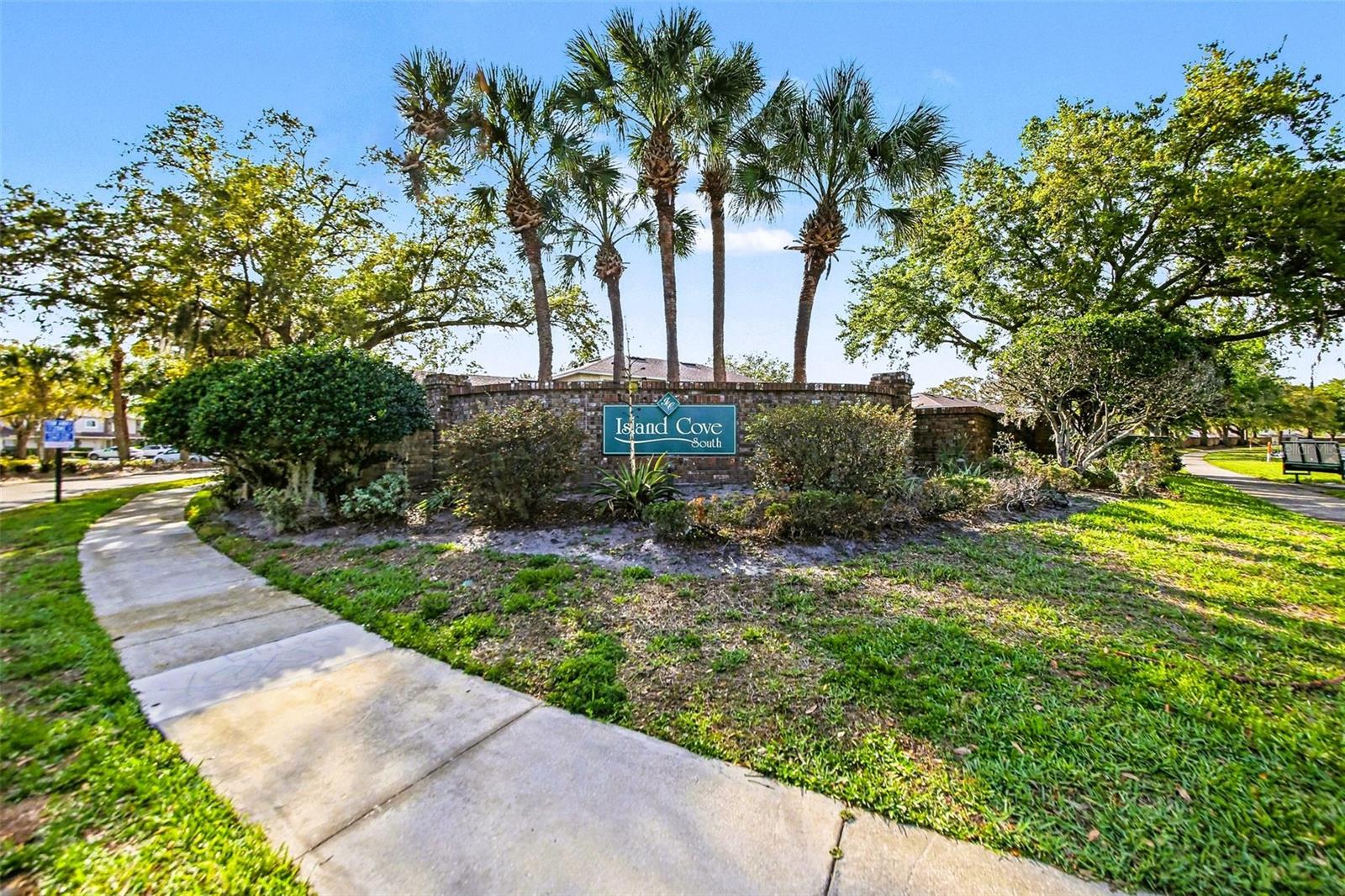 Image 28 of 32 For 14657 Laguna Beach Circle