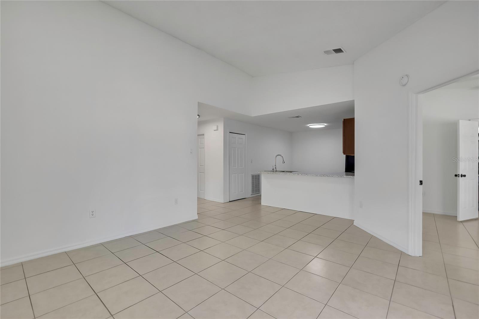 Image 5 of 28 For 8053 Canterbury Street