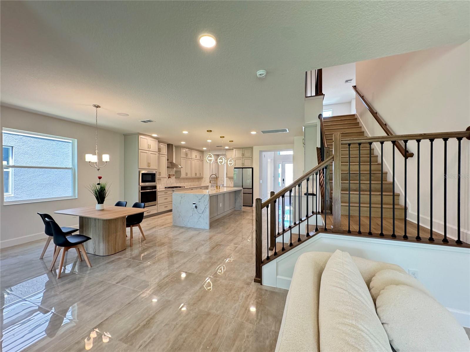 Image 15 of 81 For 17342 Glossy Pomelo Way