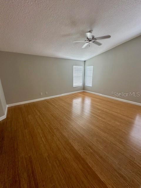 Image 15 of 30 For 10274 Cove Lake Drive