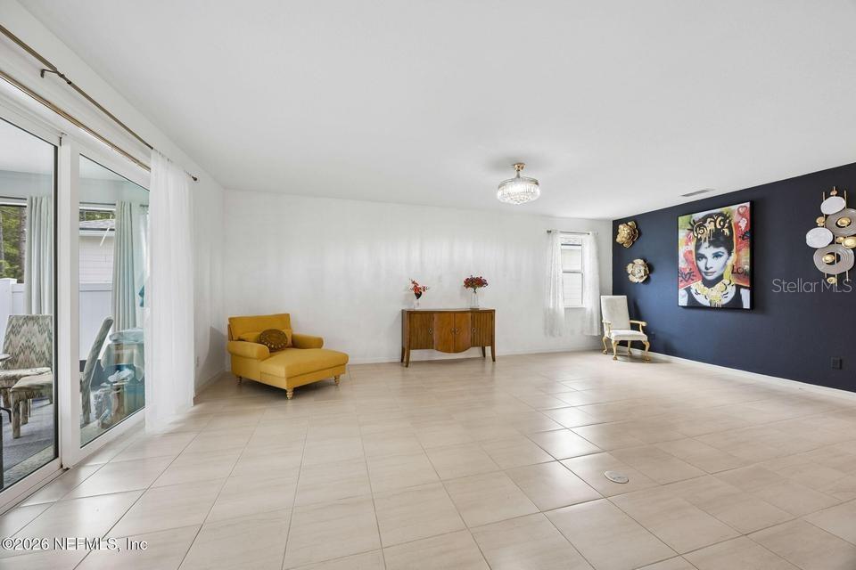 Image 10 of 44 For 978 Rooster Hollow Way