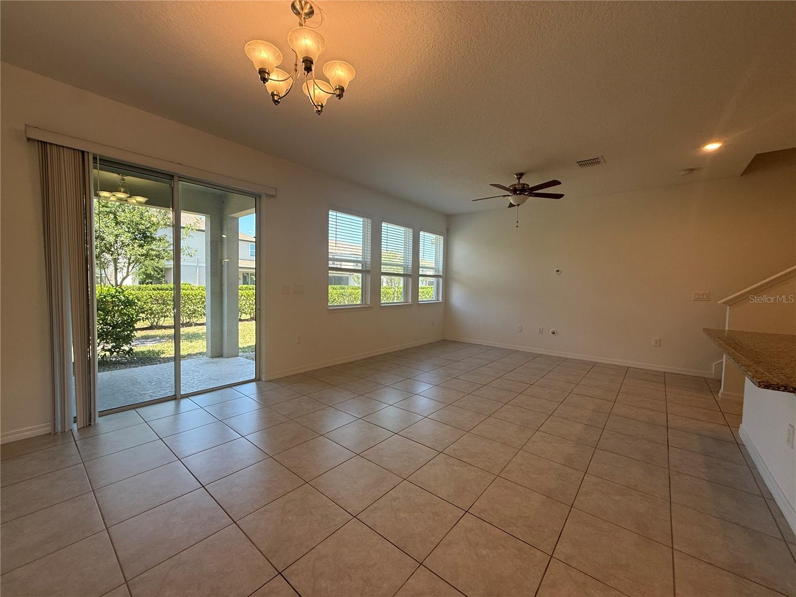 Image 11 of 33 For 1413 Garden Arbor Lane