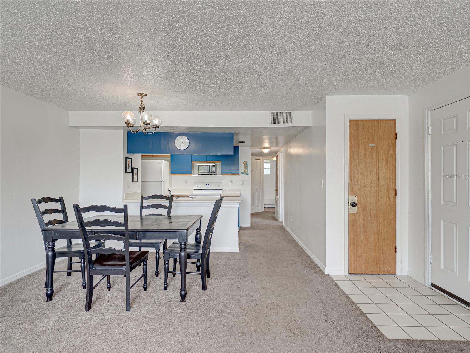 Image 12 of 40 For 2729 Poinciana Boulevard 125