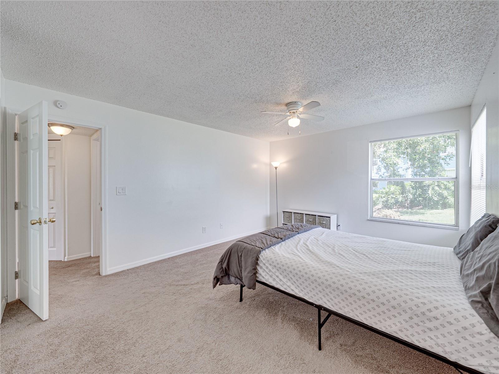 Image 19 of 40 For 2729 Poinciana Boulevard 125