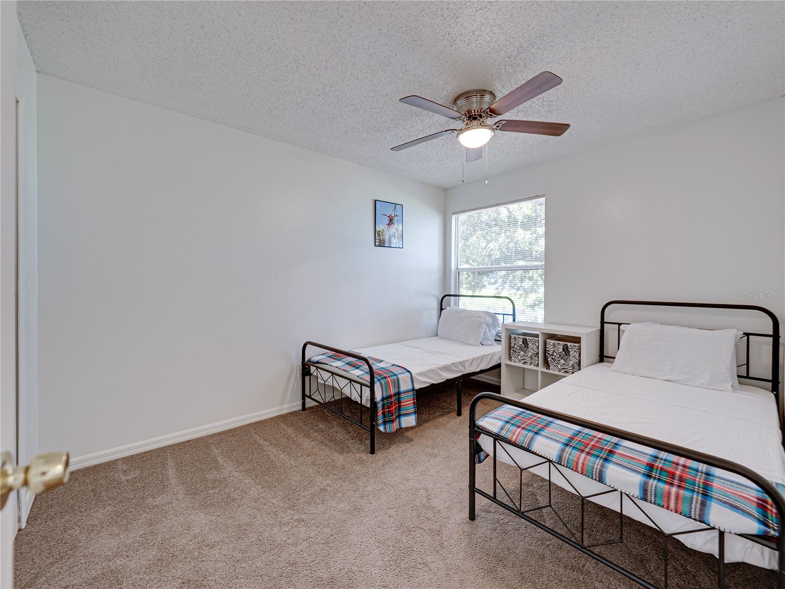 Image 27 of 40 For 2729 Poinciana Boulevard 125