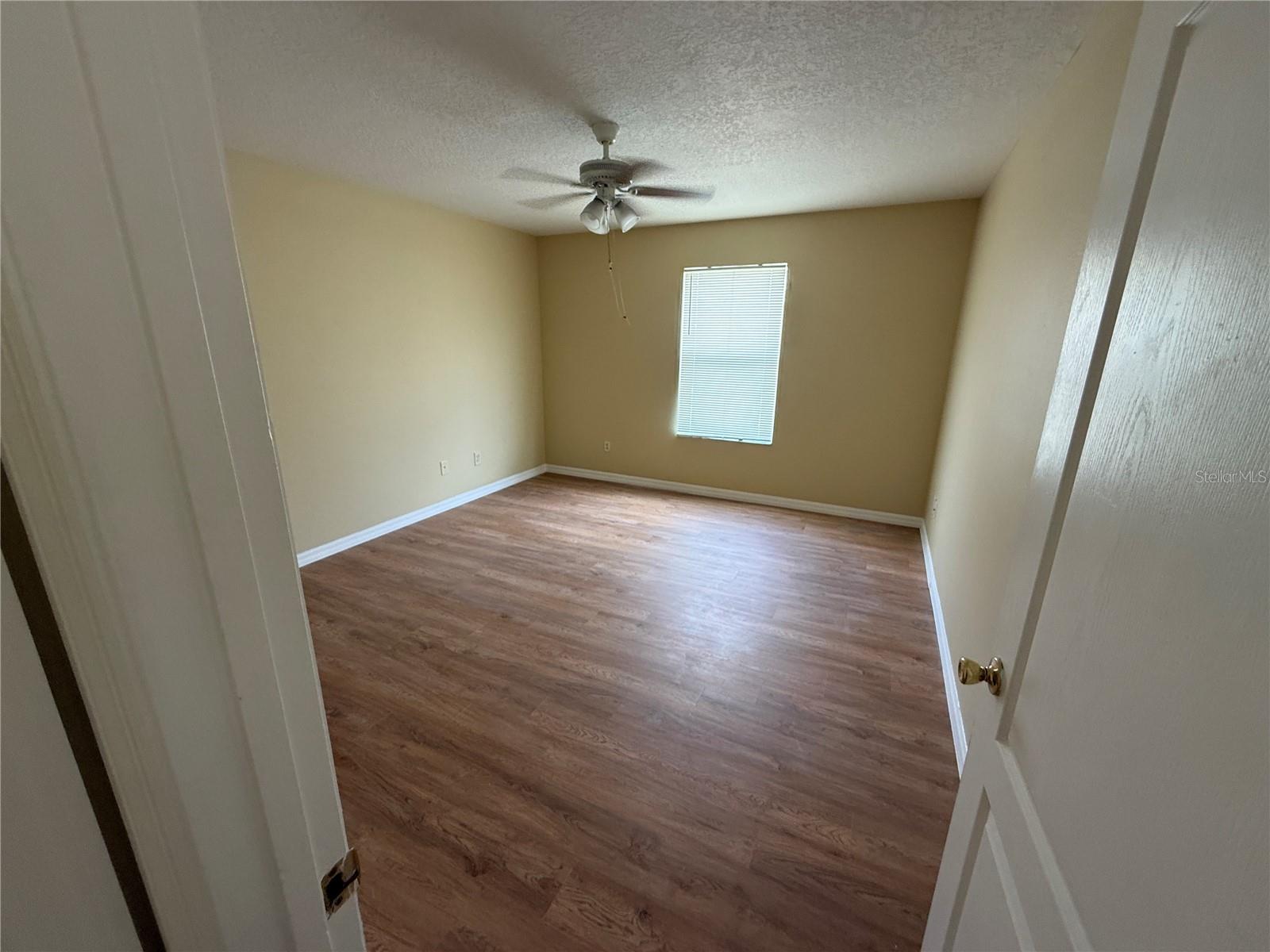 Image 11 of 15 For 933 Whispering Cypress Lane