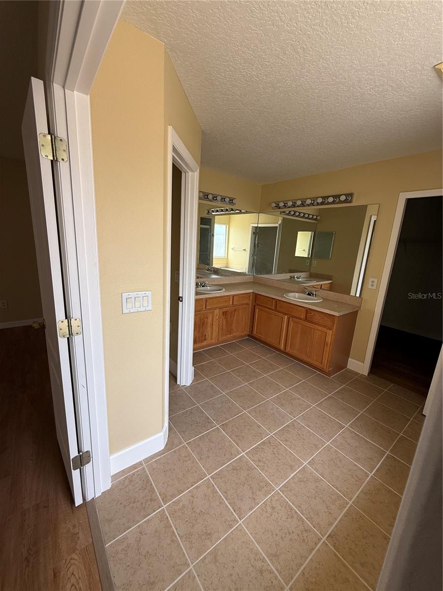 Image 14 of 15 For 933 Whispering Cypress Lane