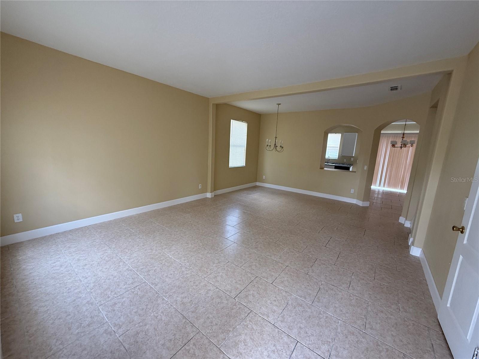 Image 5 of 15 For 933 Whispering Cypress Lane