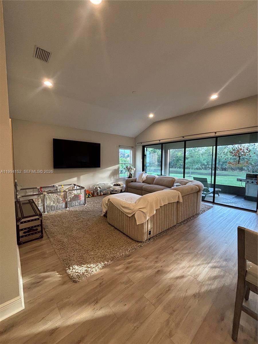 Image 7 of 44 For 9173 Warm Springs Circle