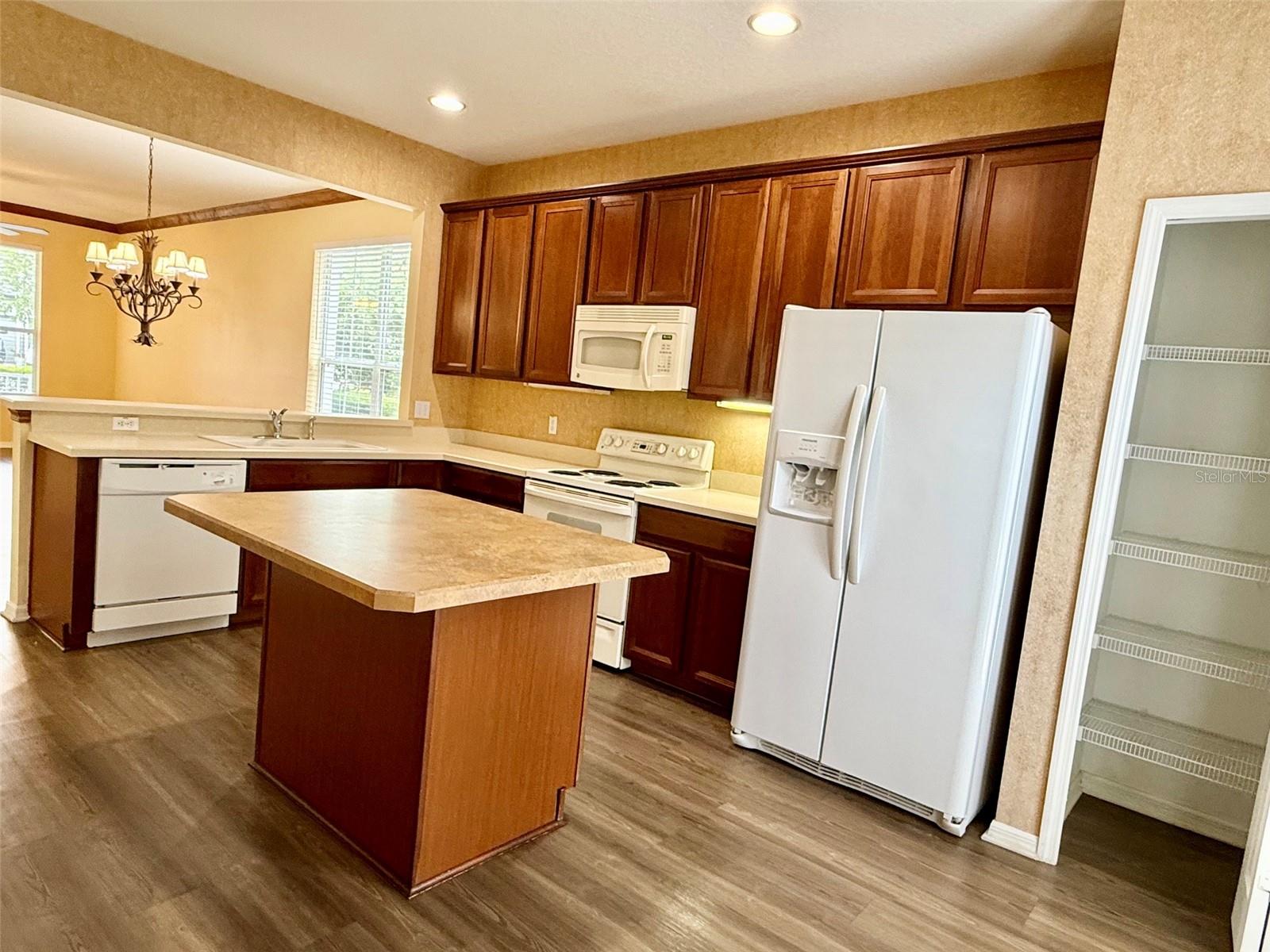 Image 15 of 58 For 4064 Alcott Circle