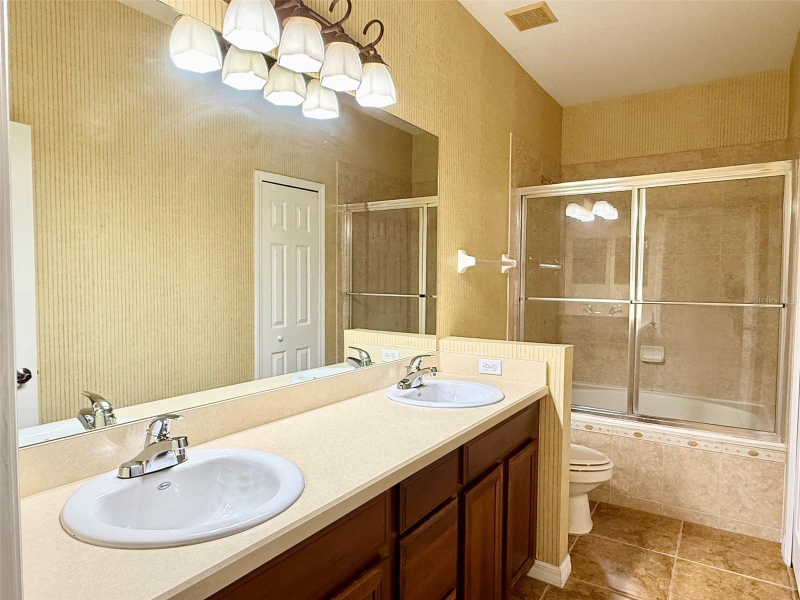 Image 21 of 58 For 4064 Alcott Circle