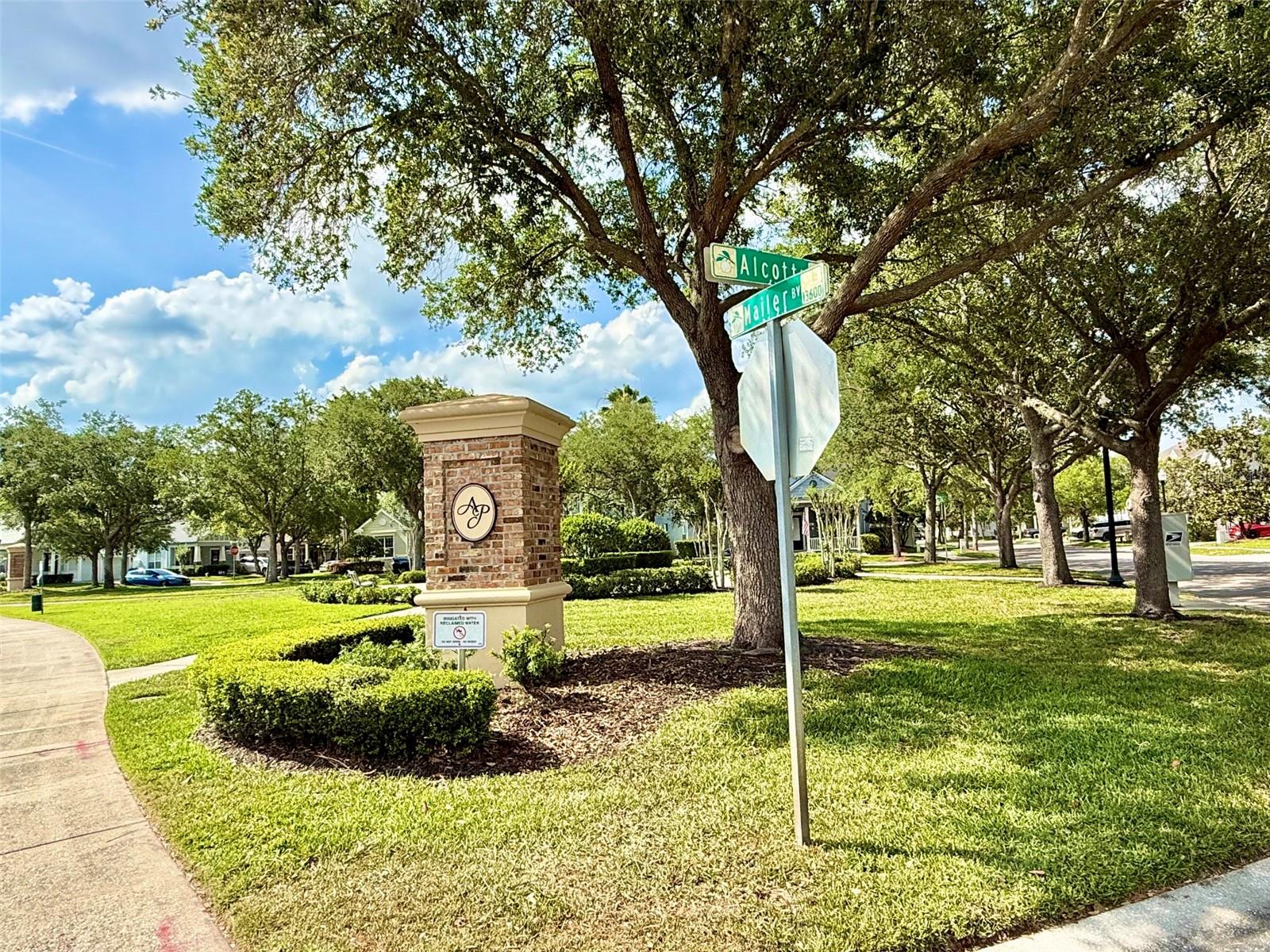 Image 4 of 58 For 4064 Alcott Circle