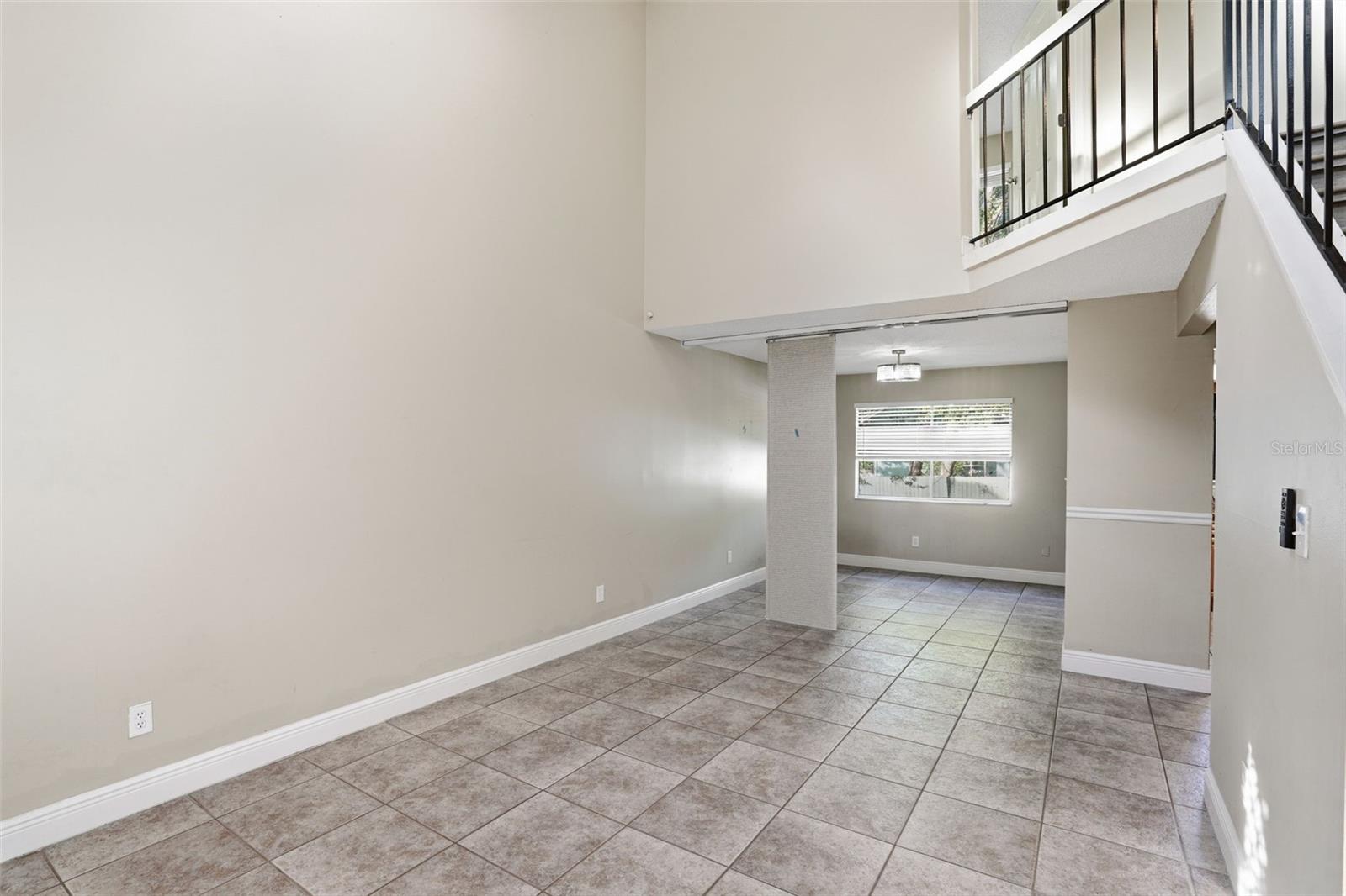 Image 4 of 26 For 1785 Summit Chase Avenue
