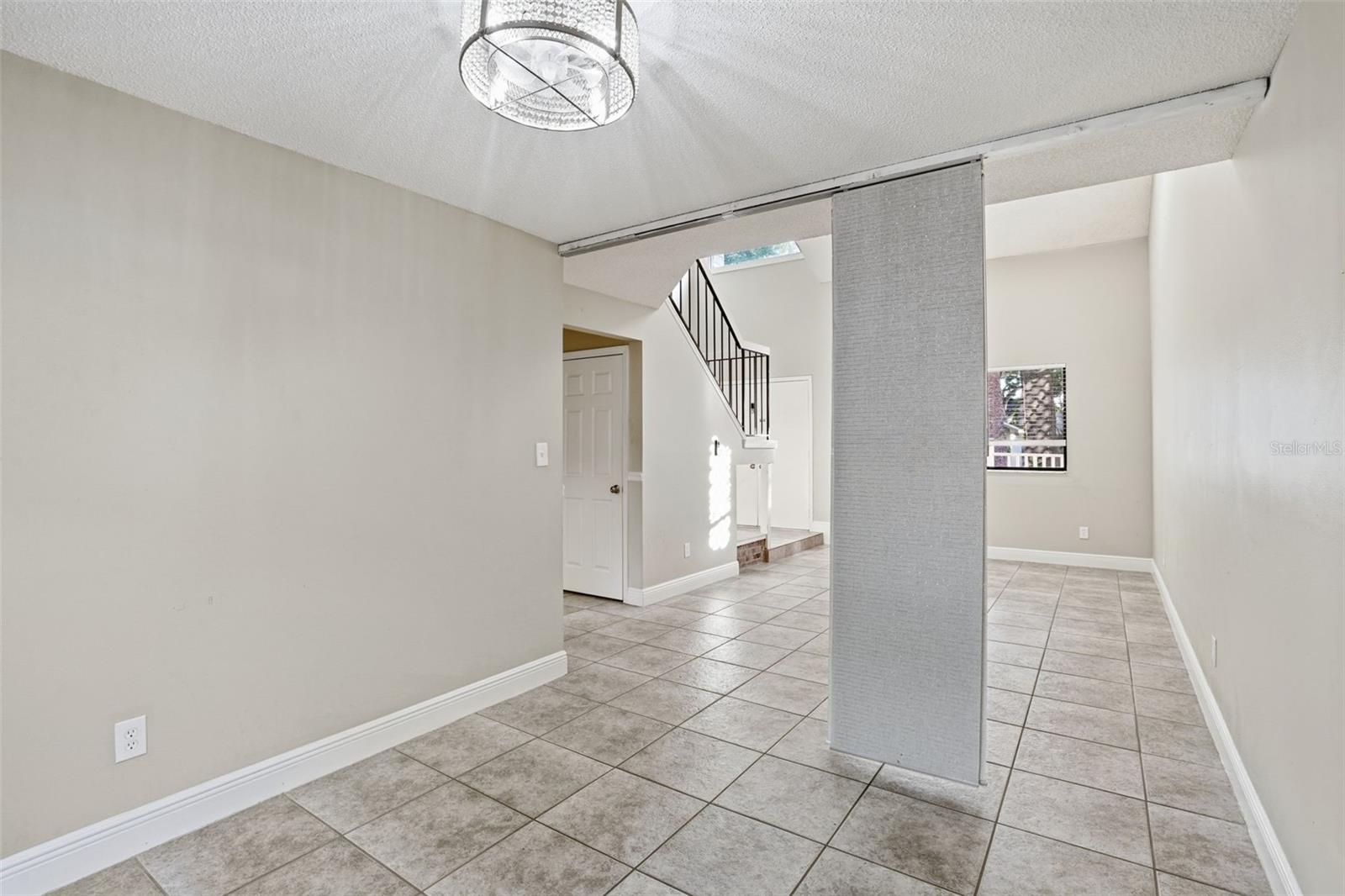 Image 6 of 26 For 1785 Summit Chase Avenue