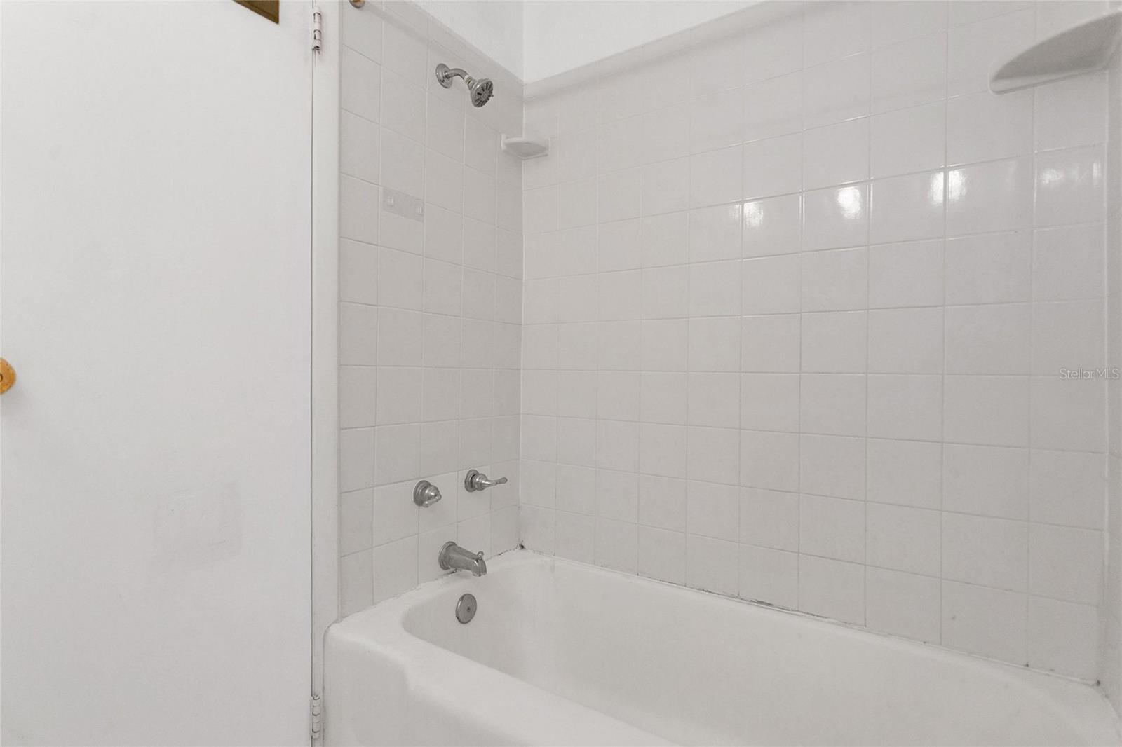Image 15 of 20 For 2482 Roxbury Road