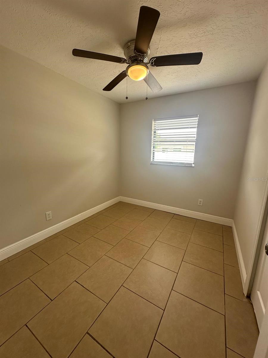 Image 6 of 13 For 7207 Harwick Dr