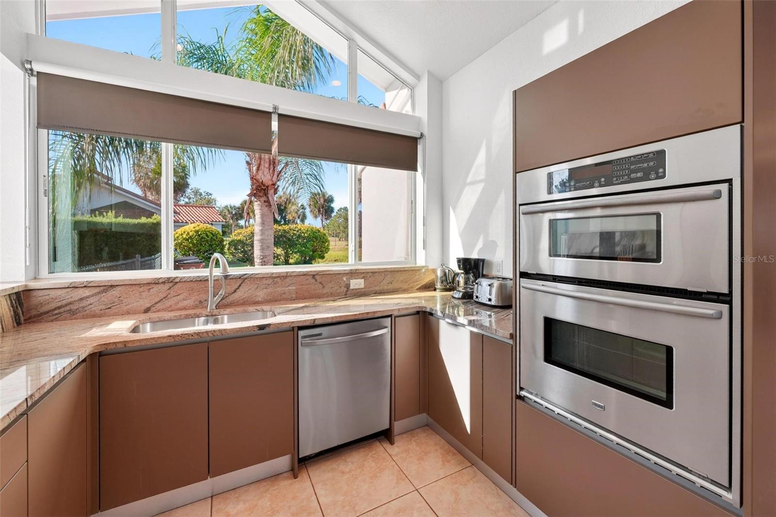 Image 11 of 45 For 13300 Skiing Paradise Boulevard