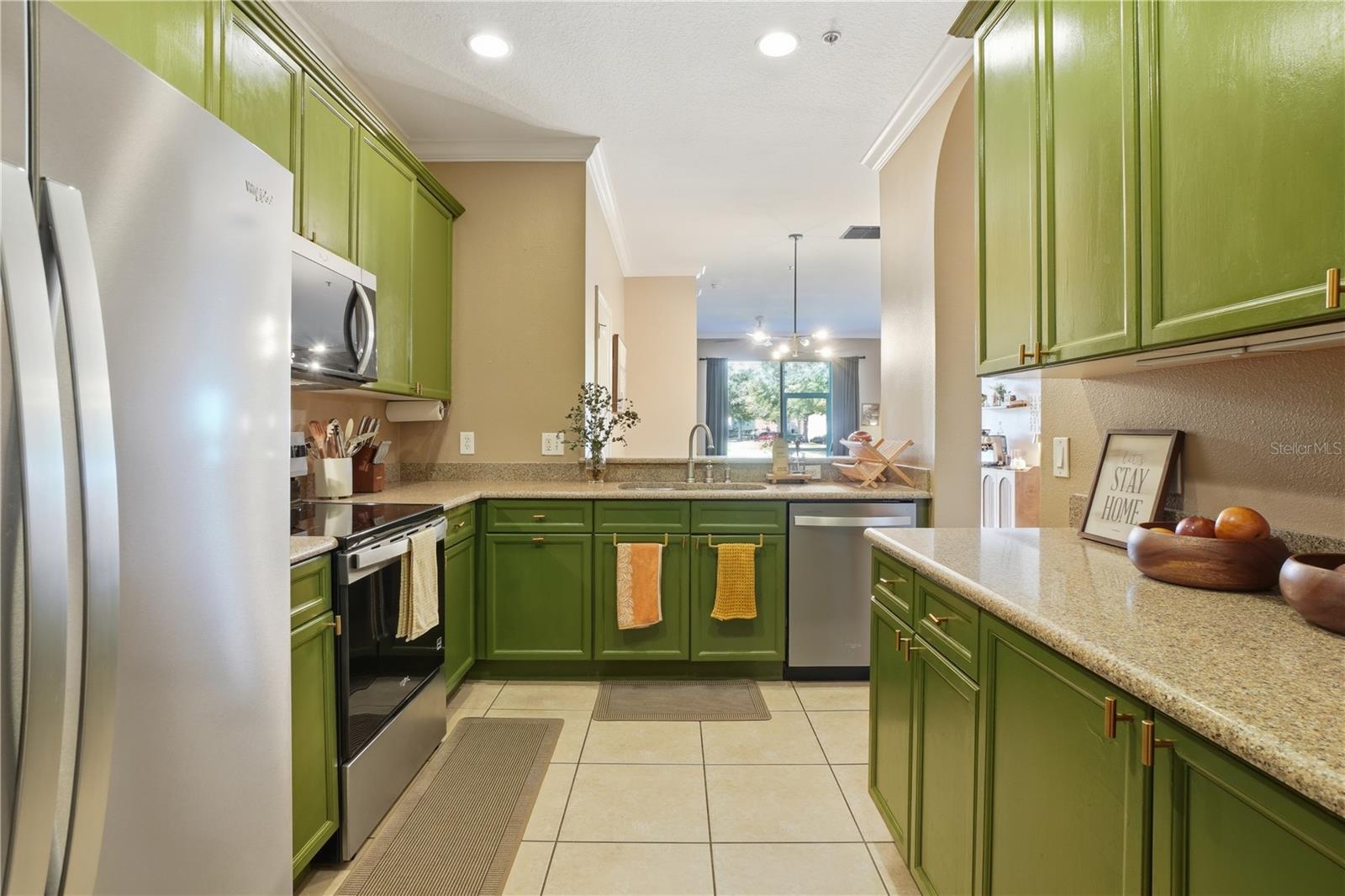 Image 17 of 51 For 3028 Capri Isle Way