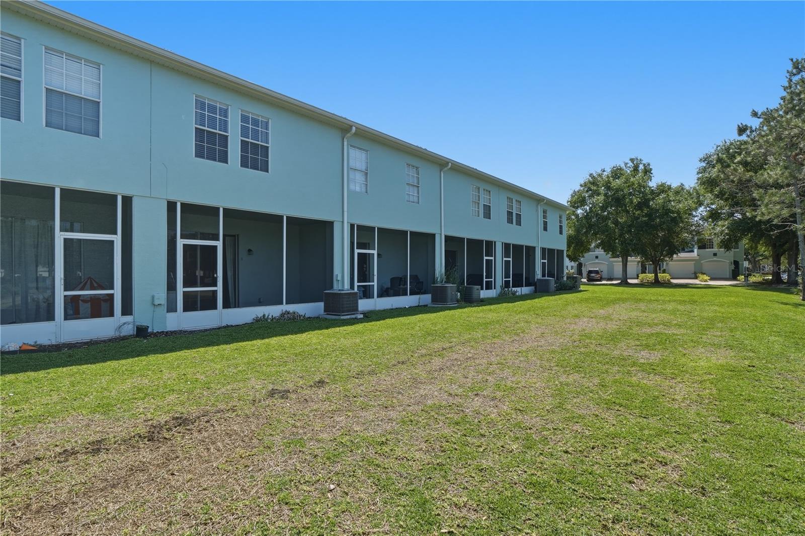 Image 35 of 51 For 3028 Capri Isle Way