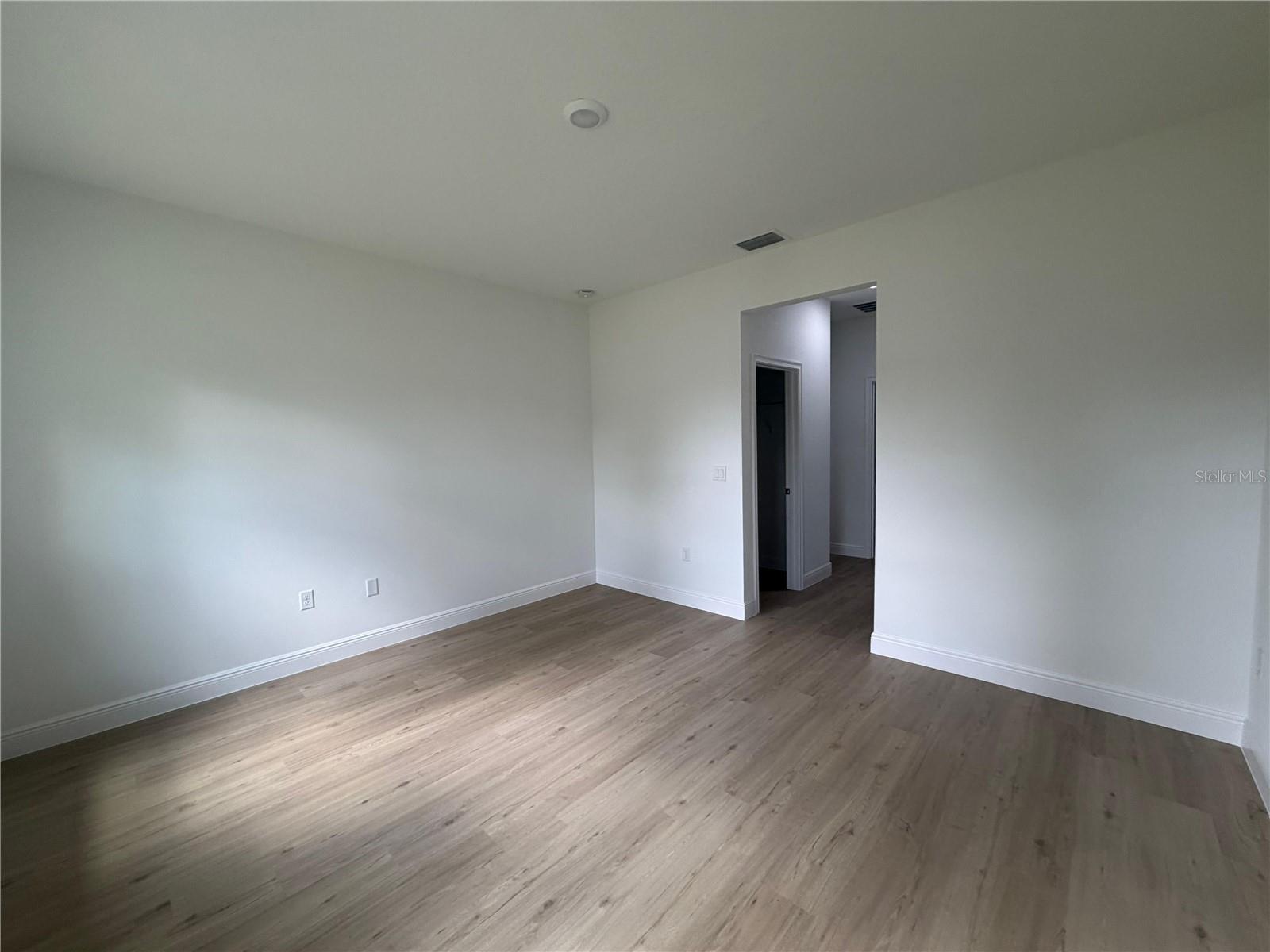 Image 6 of 16 For 3036 Arkon Place