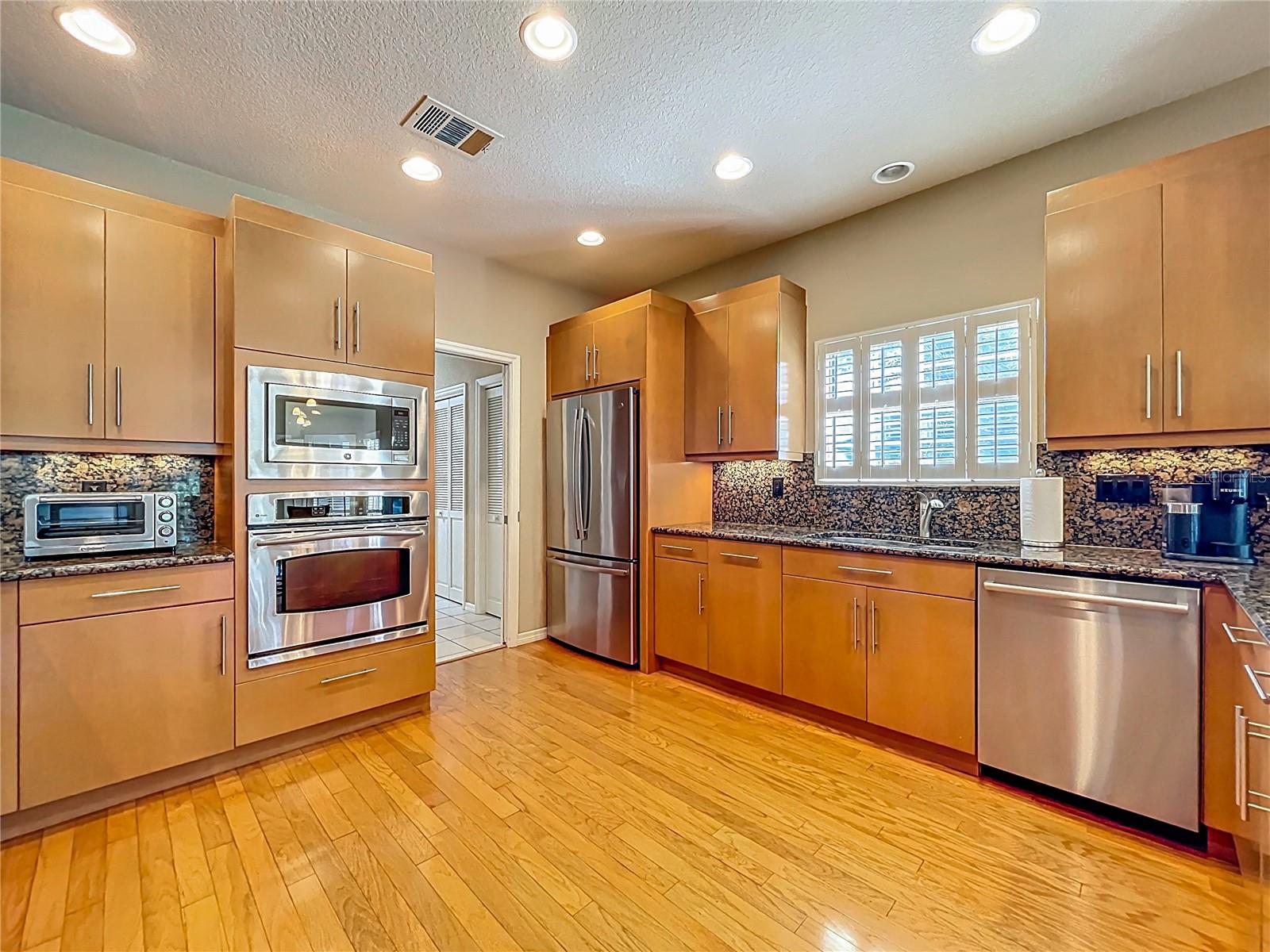 Image 13 of 36 For 2470 Sweetwater Country Club Drive