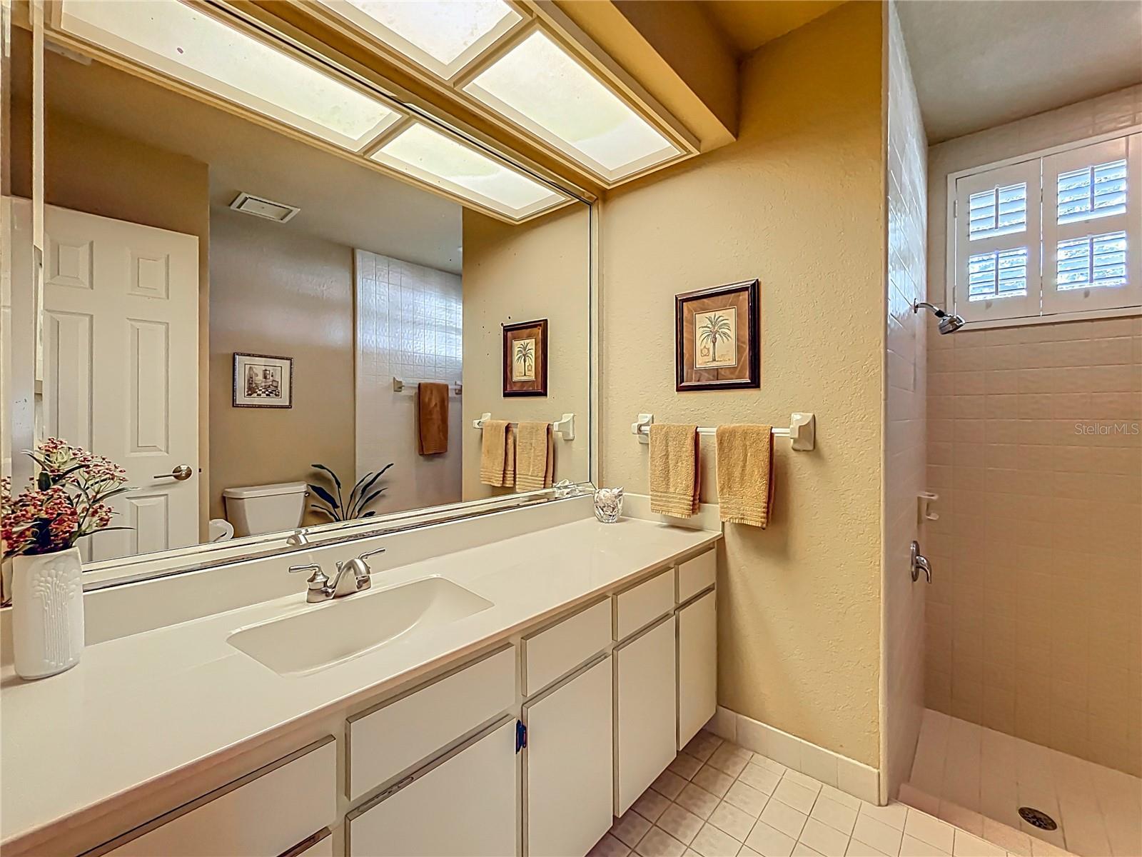 Image 23 of 36 For 2470 Sweetwater Country Club Drive