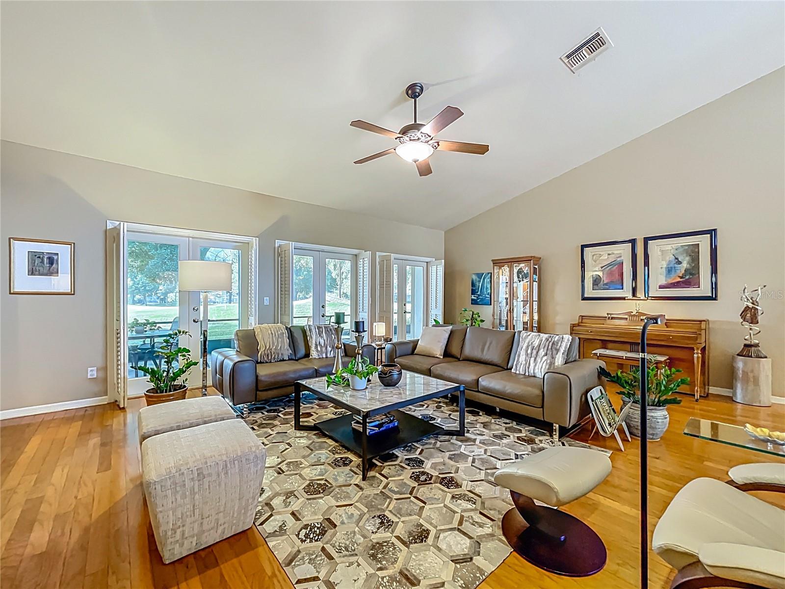 Image 8 of 36 For 2470 Sweetwater Country Club Drive