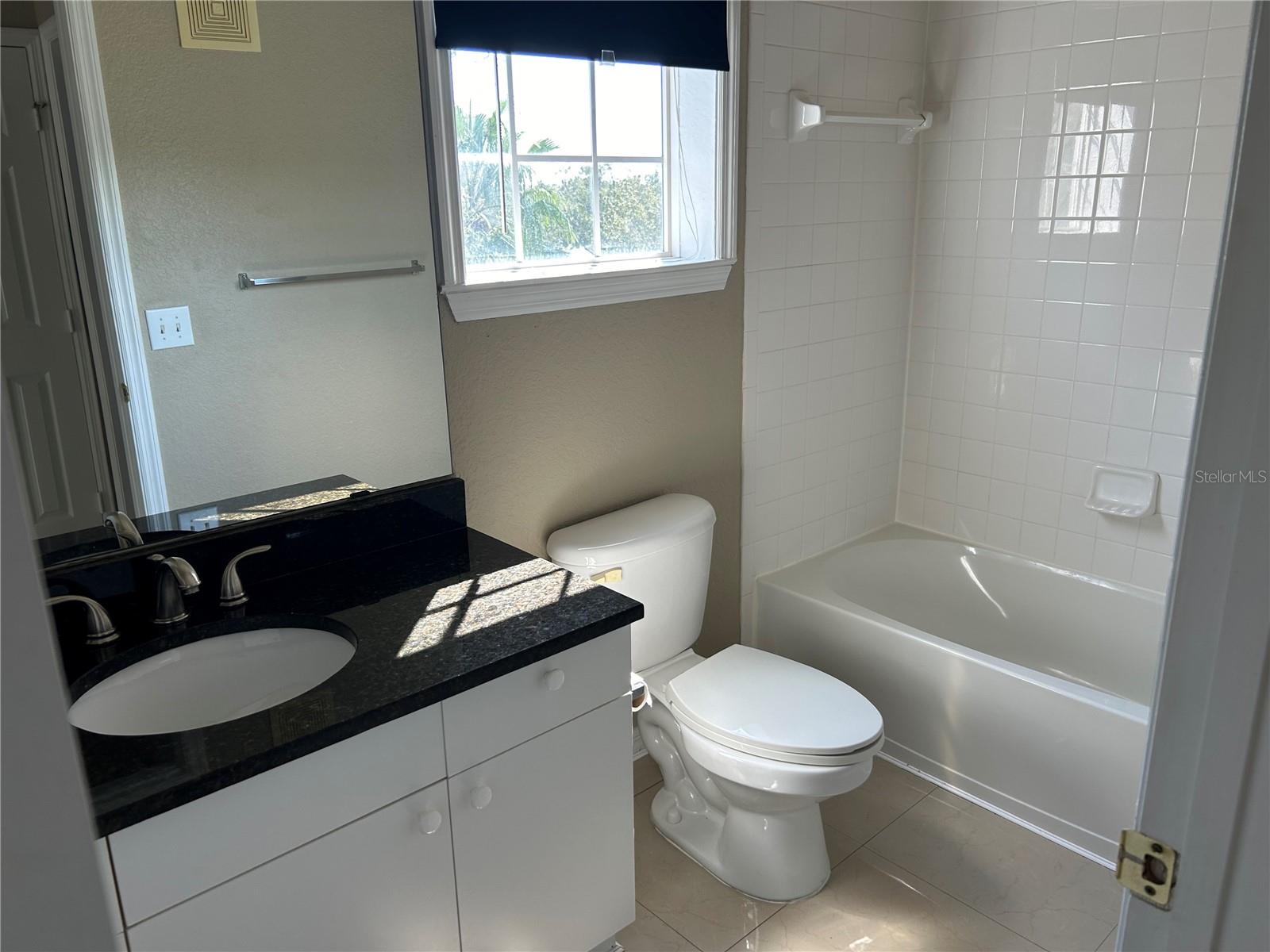 Image 8 of 18 For 3599 Conroy Road 934
