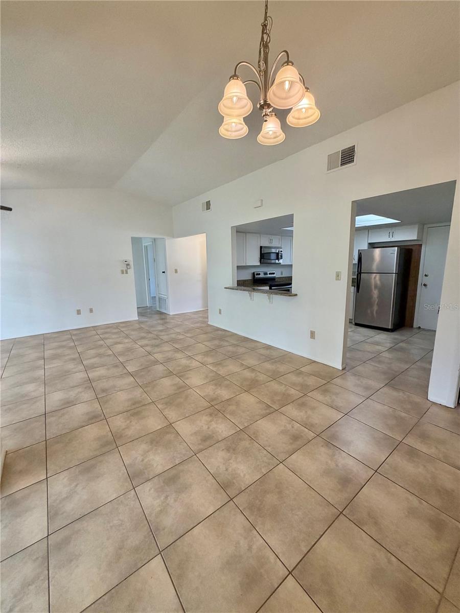 Image 10 of 42 For 5120 Lazy Lake Circle
