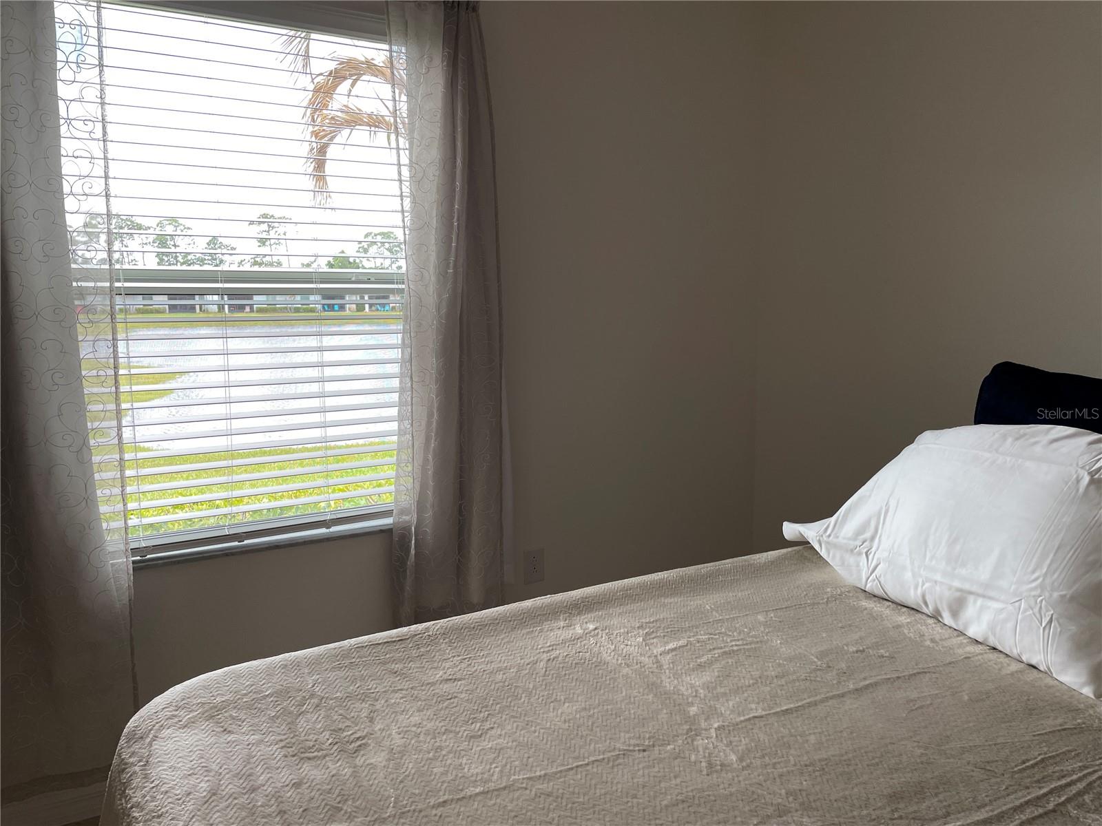 Image 10 of 27 For 3535 Cherry Palm Court