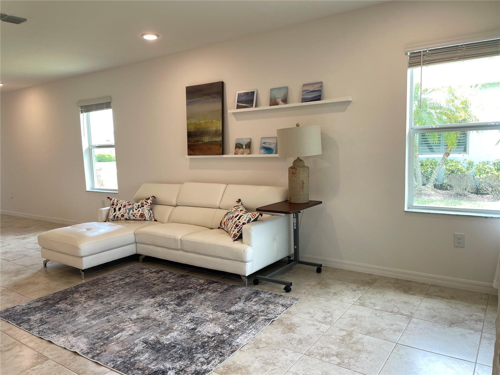 Image 7 of 27 For 3535 Cherry Palm Court