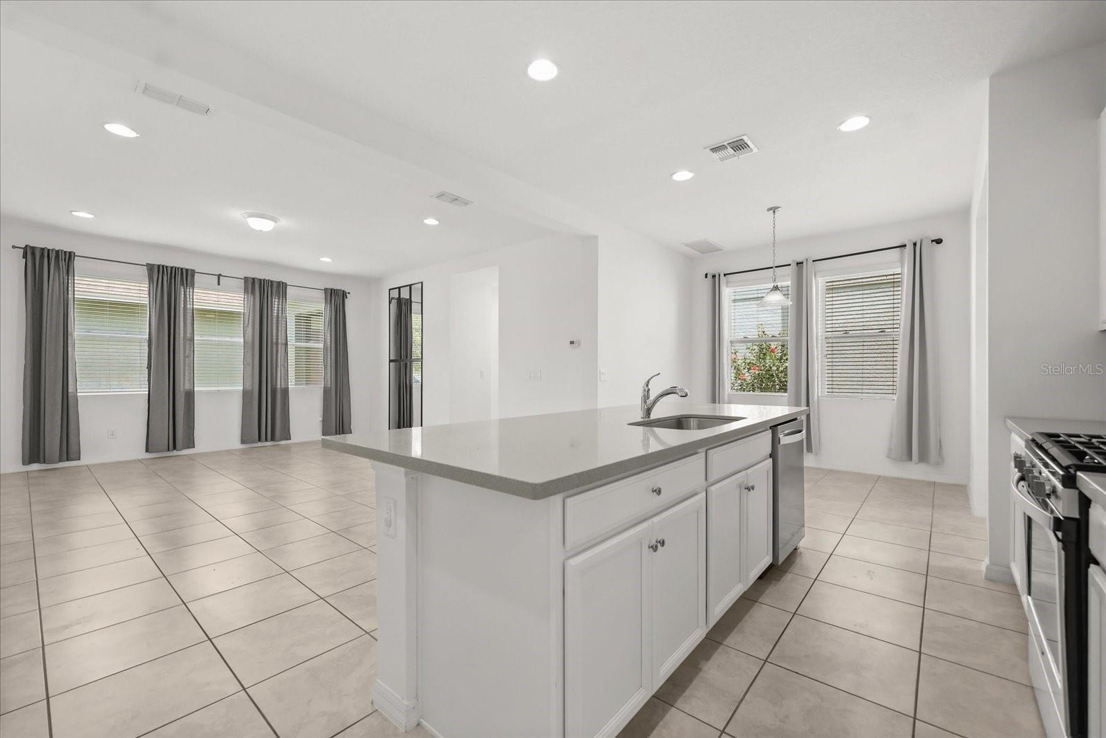 Image 10 of 36 For 14154 Shocklach Drive