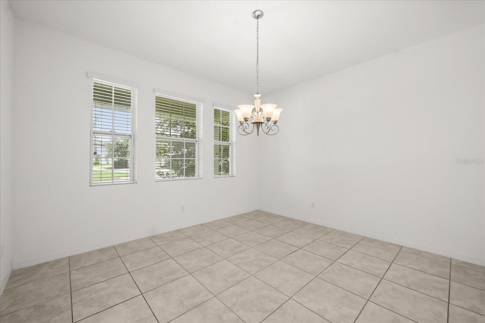 Image 15 of 36 For 14154 Shocklach Drive
